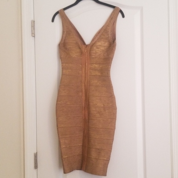 Dress - Picture 2 of 5